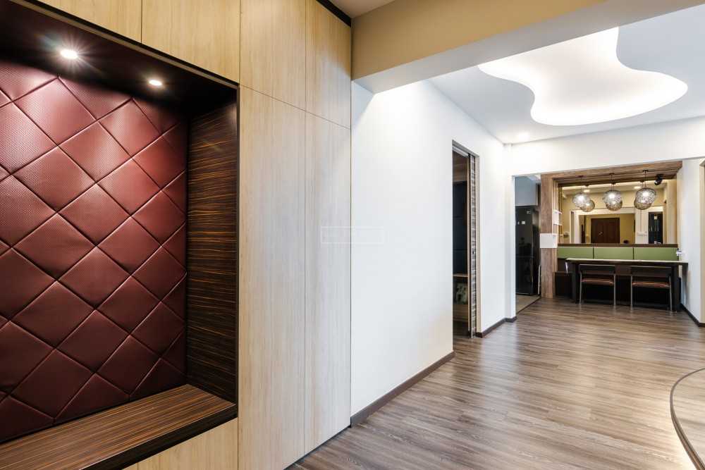 Modern Entryway with Seating Bench and Shoe Rack