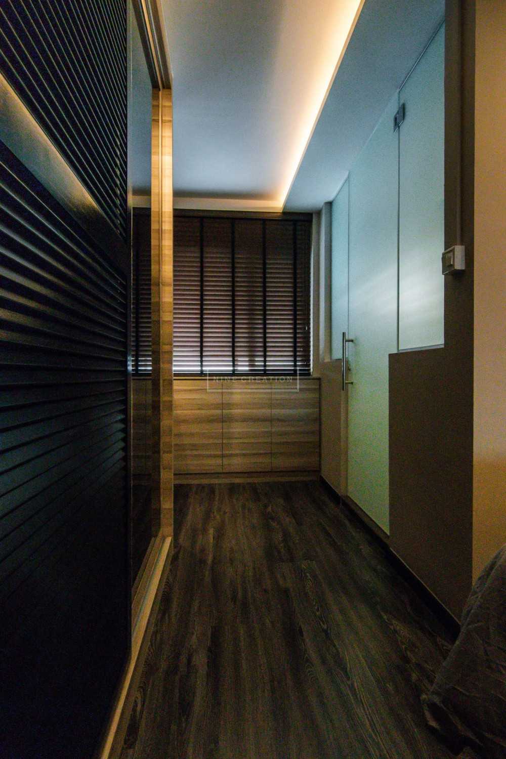 Modern Bedroom with Vinyl Flooring and Cove Lighting