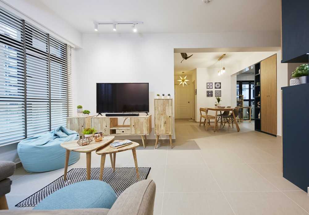 Eclectic Living Room with Homogeneous Tiles and TV Console