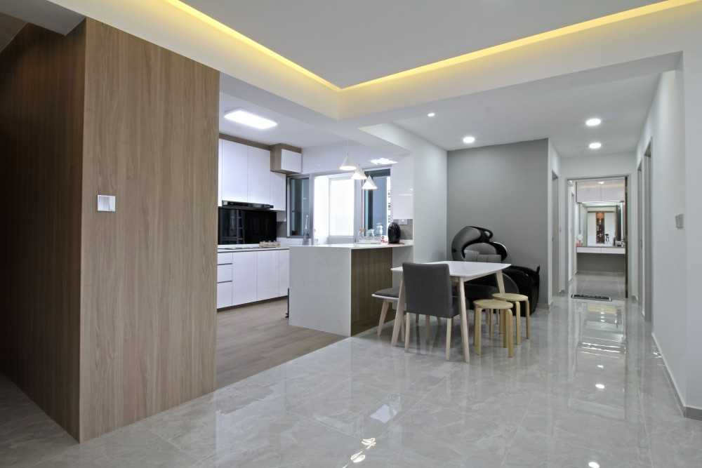 Scandinavian Dining Room with Cove Lighting and Dining Table