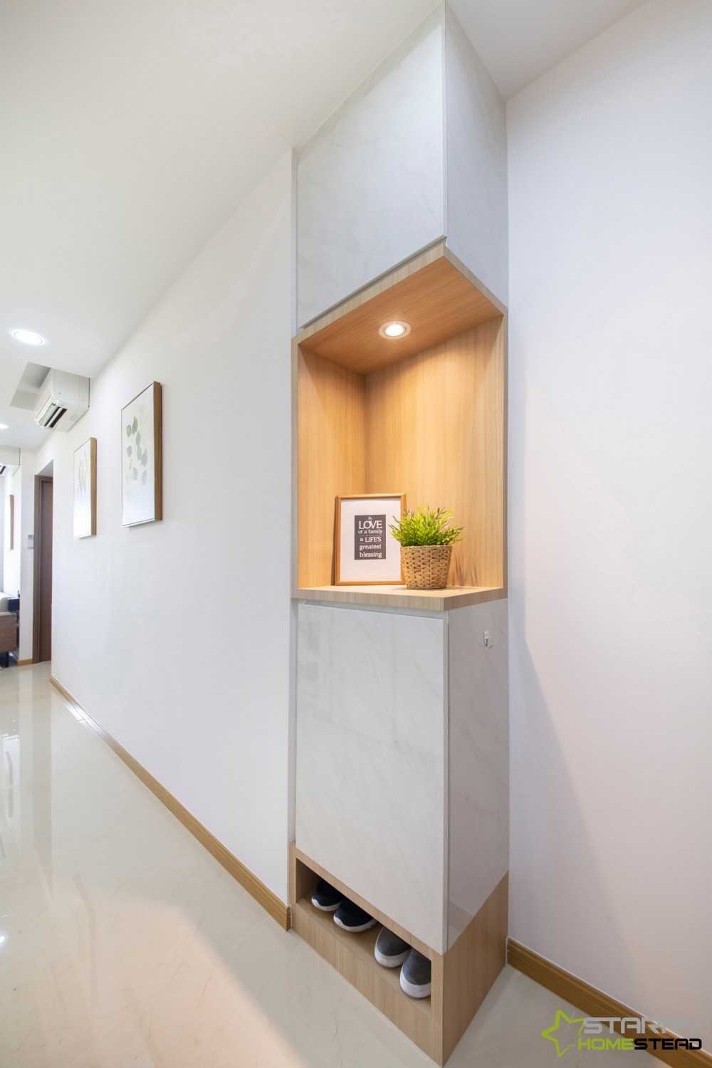 Scandinavian Entryway with Shoe Rack and Shoe Cabinets