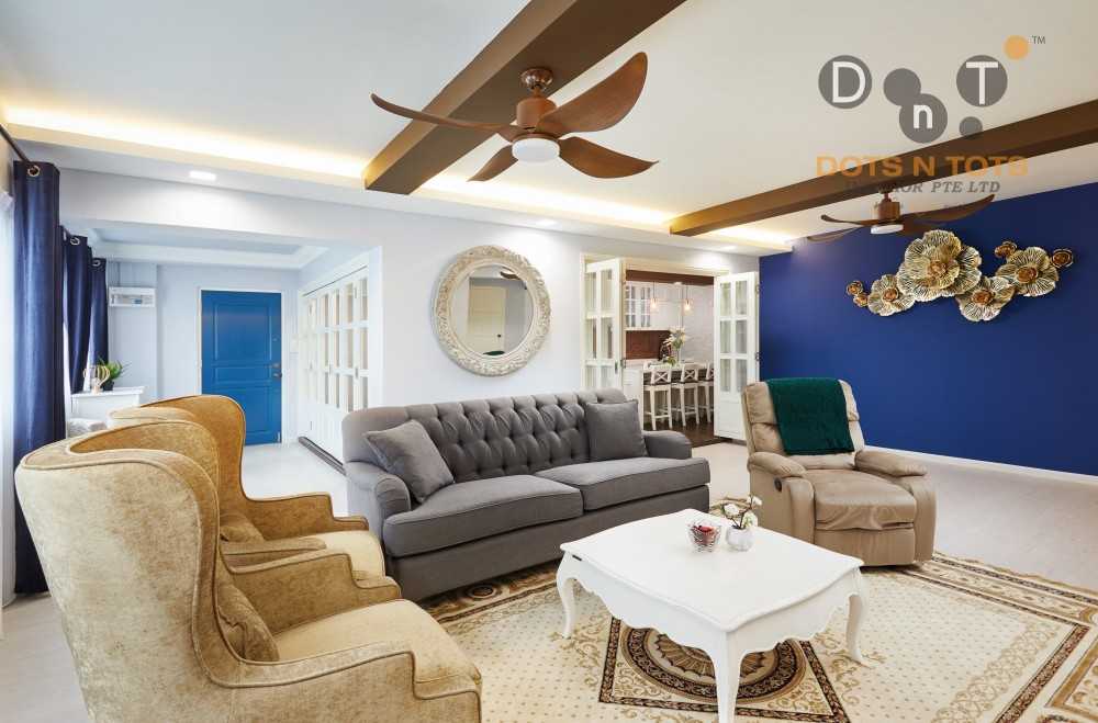 Country Living Room with Vinyl Flooring and Sofa