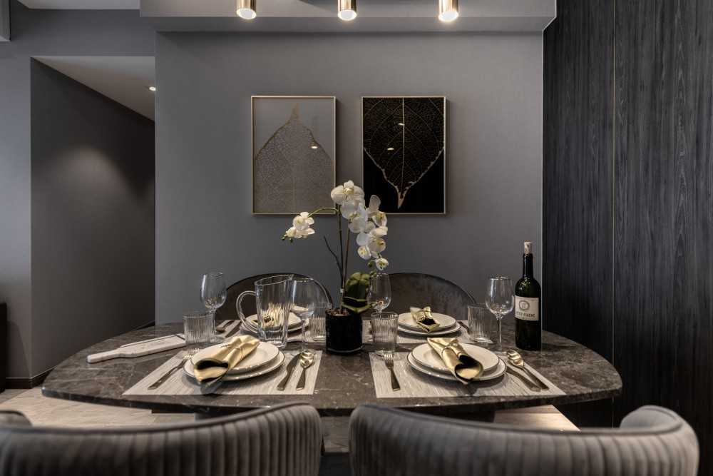 Contemporary Dining Room with Artwork and Dining Table