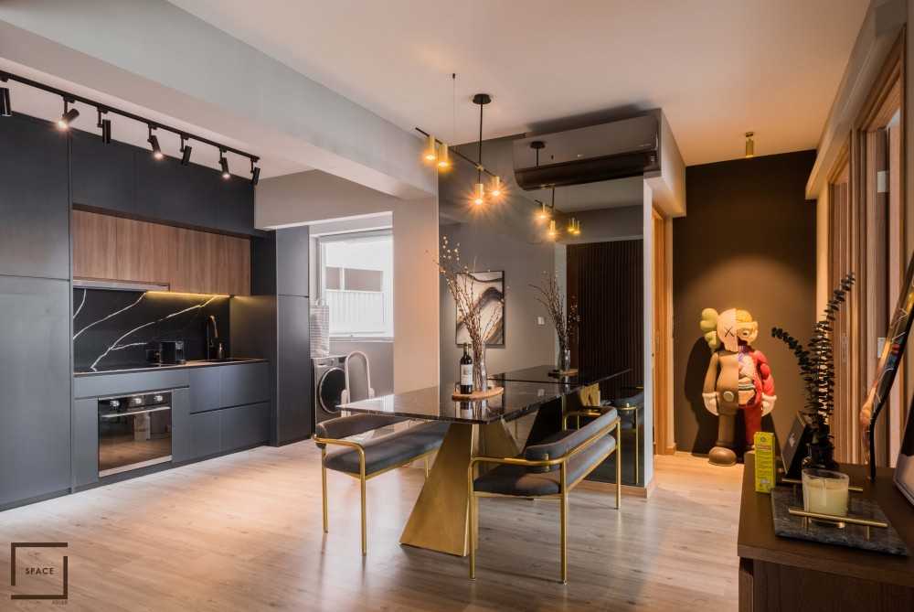 Contemporary Living Room with Vinyl Flooring and Drop Light