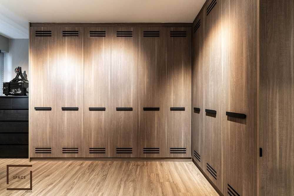Industrial Bedroom with Vinyl Flooring and Wardrobe