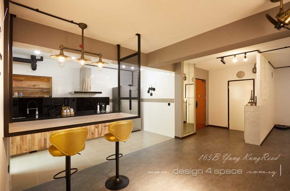 Industrial Kitchen with Vinyl Flooring and Homogeneous Tiles