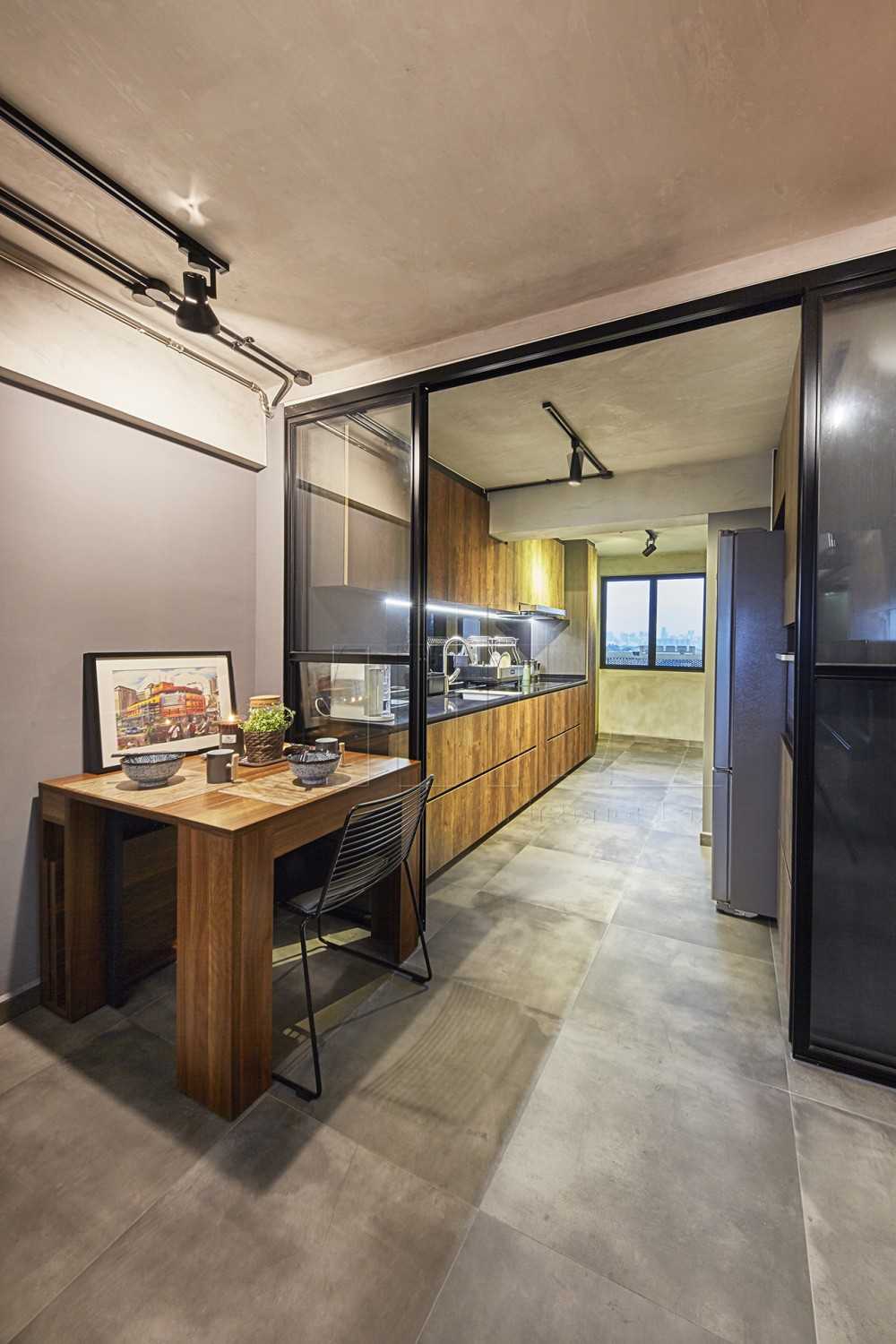 Industrial Kitchen with Countertop and Open Kitchen