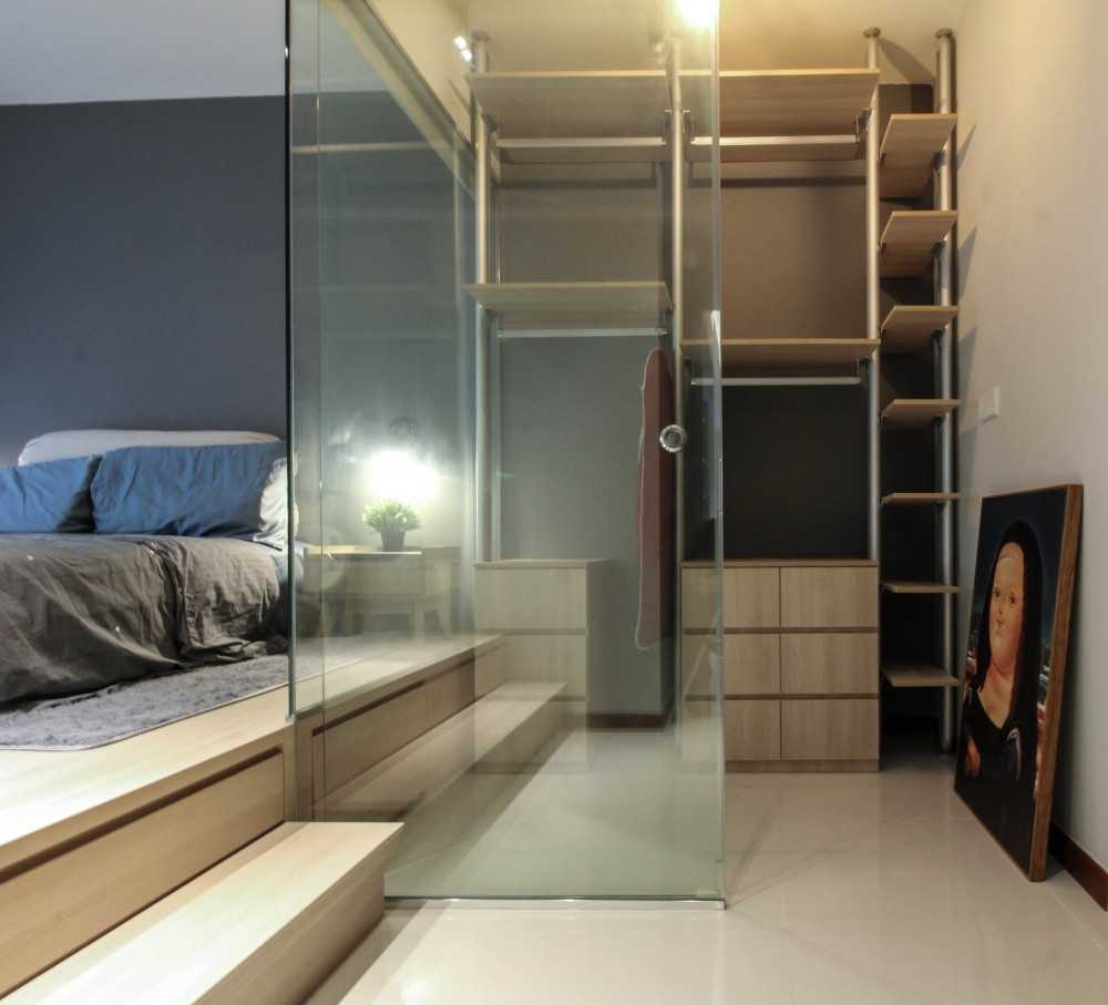 Contemporary Bedroom with Platform Bed and Wardrobe