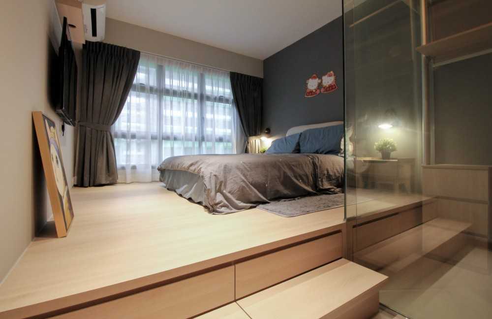 Contemporary Bedroom with Platform Bed and Vinyl Flooring