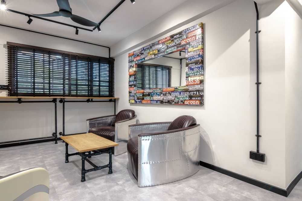 Industrial Dining Room with Mirror and Mirror Feature Wall
