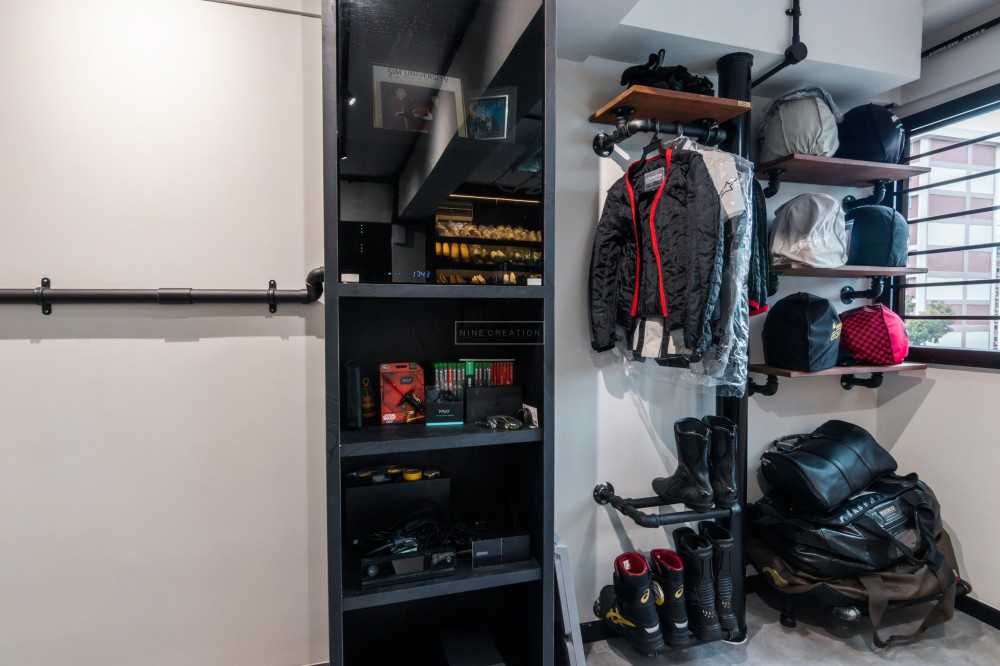Industrial Living Room with Bookshelf and Vinyl Flooring