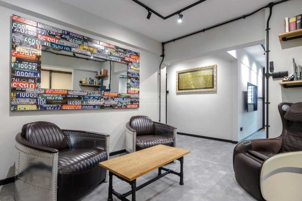 Industrial Dining Room with Mirror and Coffee Table