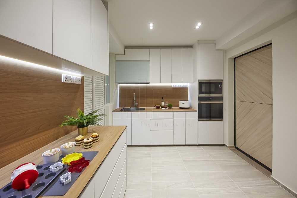 Scandinavian Kitchen with Kitchen Backsplash and Kitchen Accessories