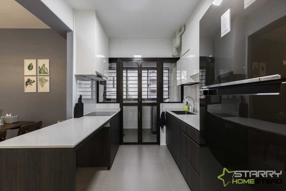 Contemporary Kitchen with Open Kitchen and Kitchen Cabinets