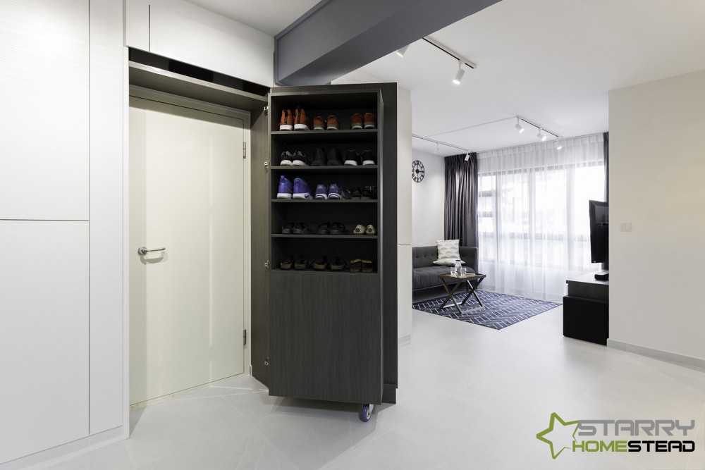 Contemporary Entryway with Shoe Cabinets and Doors