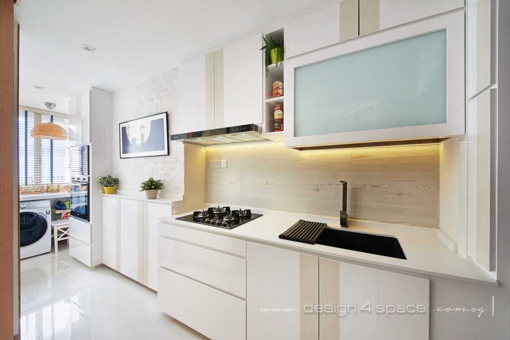 Asian Kitchen with Homogeneous Tiles and Granite Floor