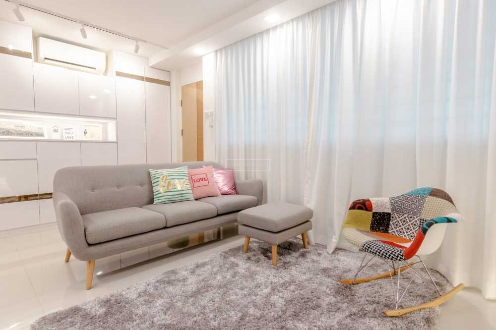 Contemporary Living Room with Bookshelf and Settee