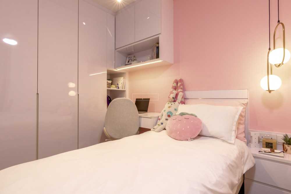 Contemporary Bedroom with Bookshelf and Cove Lighting