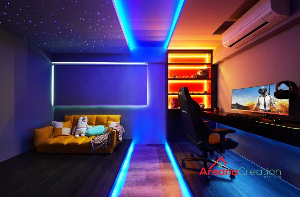 Modern Home Office with Desk and Desk Chairs