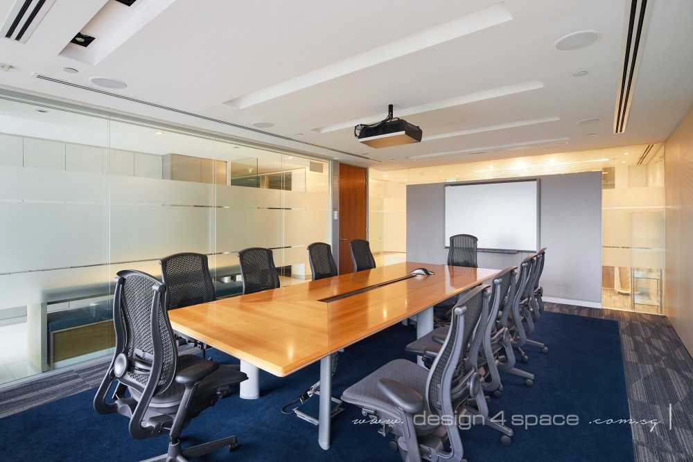 Contemporary Office with Bookshelf and Desk