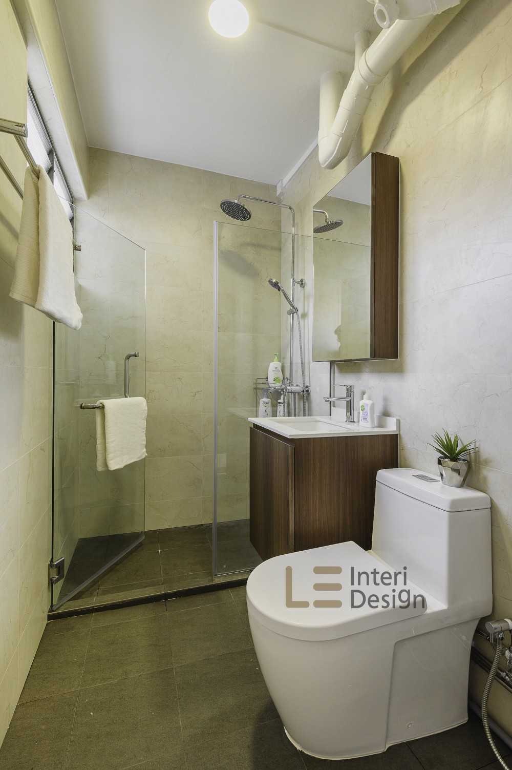 Scandinavian Bathroom with Countertop and Homogeneous Tiles
