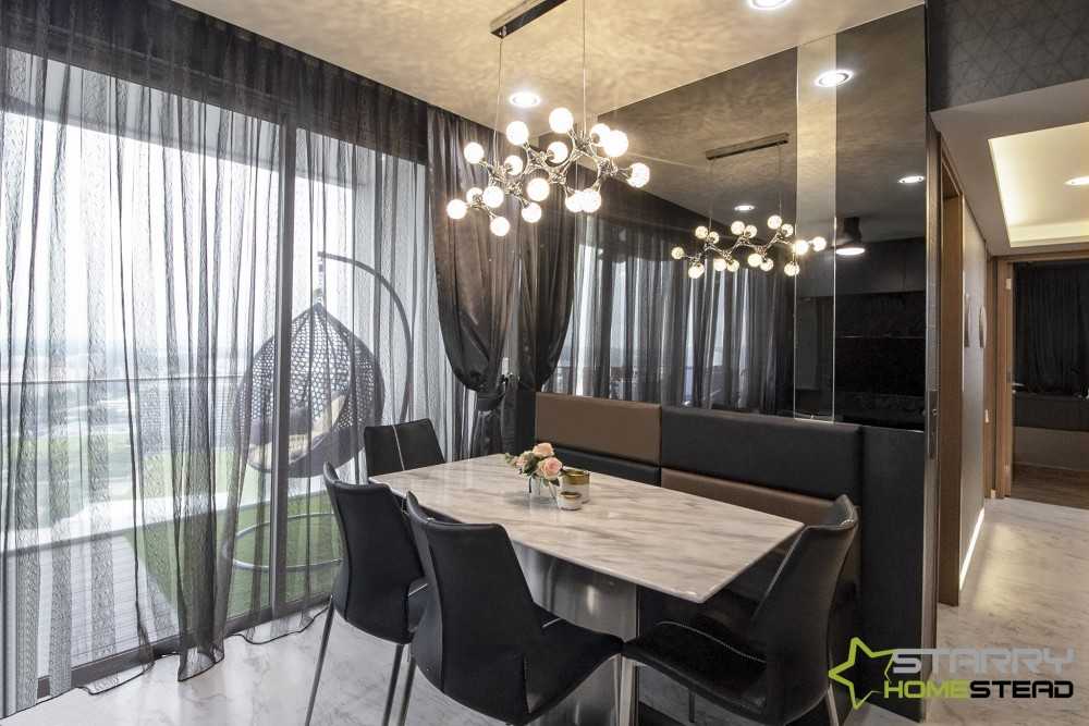 Modern Dining Room with Settee and Mirror