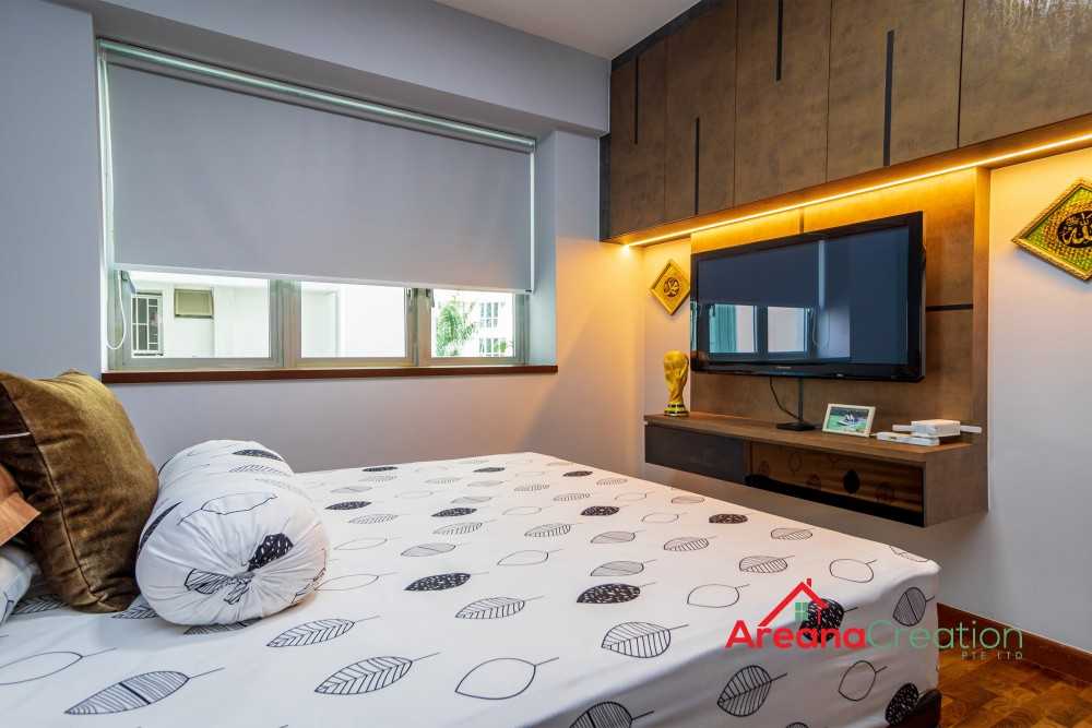 Contemporary Bedroom with Vinyl Flooring and Homogeneous Tiles