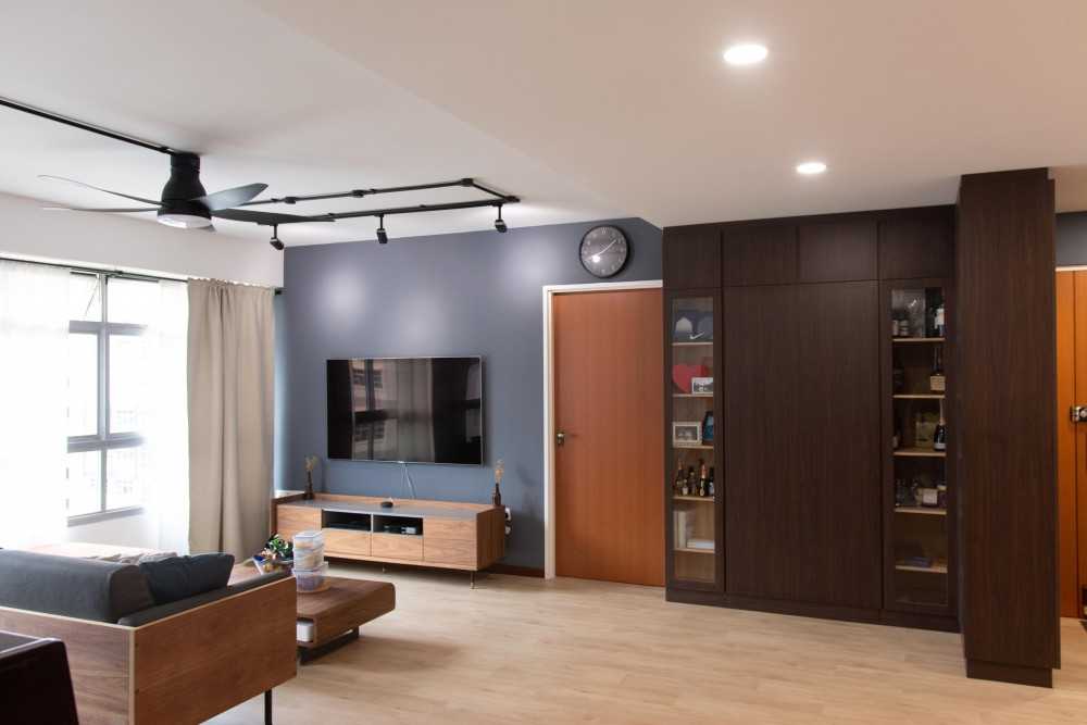 Modern Living Room with Bookshelf and TV Console