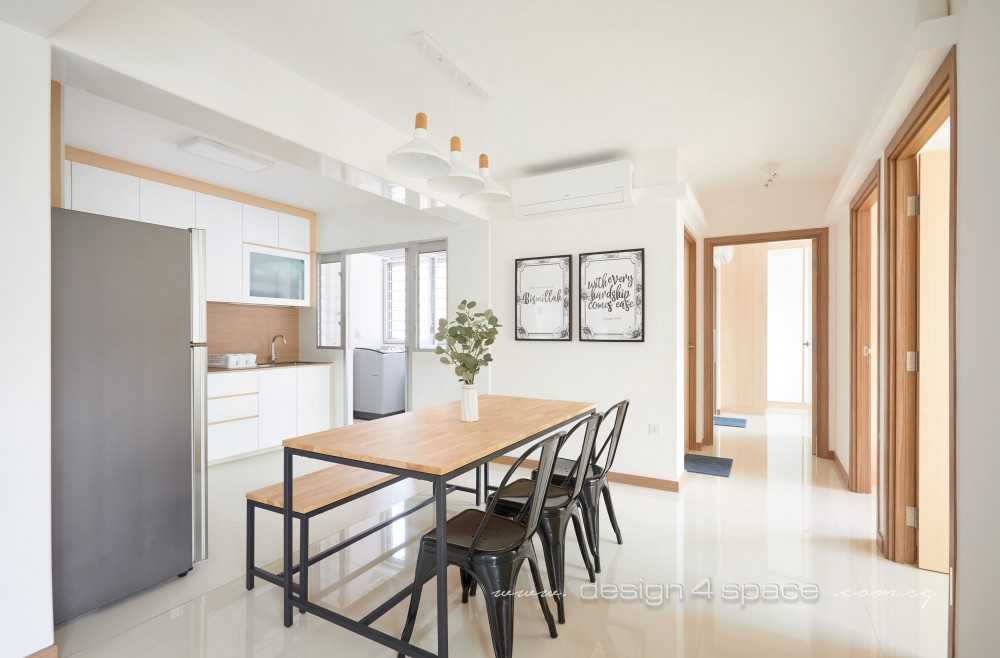 Scandinavian Dining Room with Dining Table and Dining Chairs