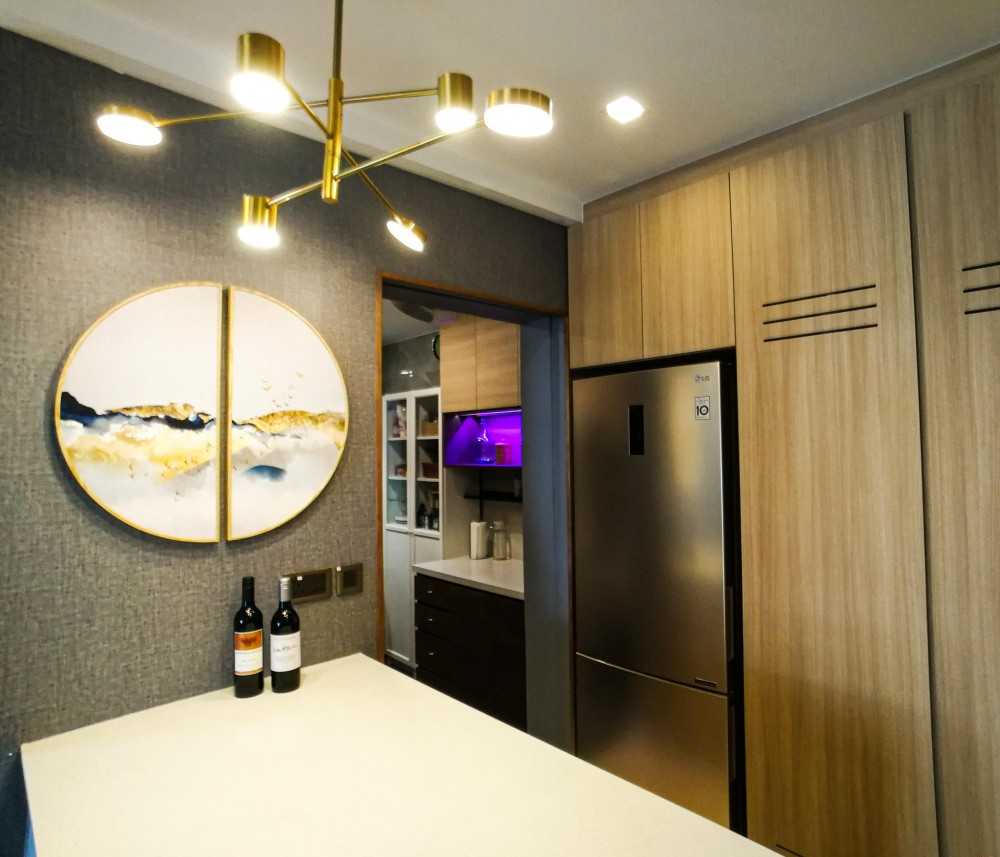 Modern Home Bar with Countertop and Bar Counter