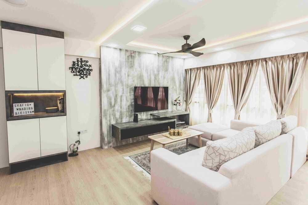 Country Living Room with Vinyl Flooring and TV Console