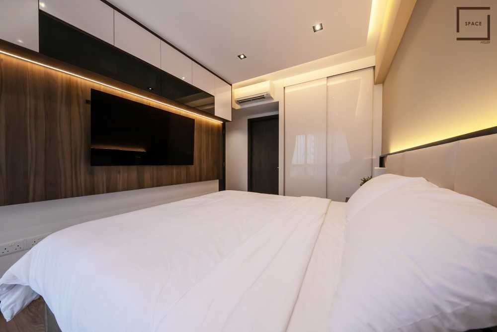 Contemporary Bedroom with Wardrobe and Sliding Wardrobe