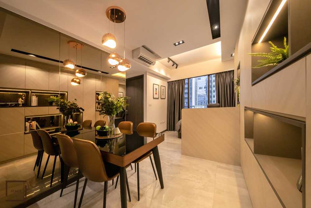 Contemporary Living Room with Homogeneous Tiles and Drop Ceiling
