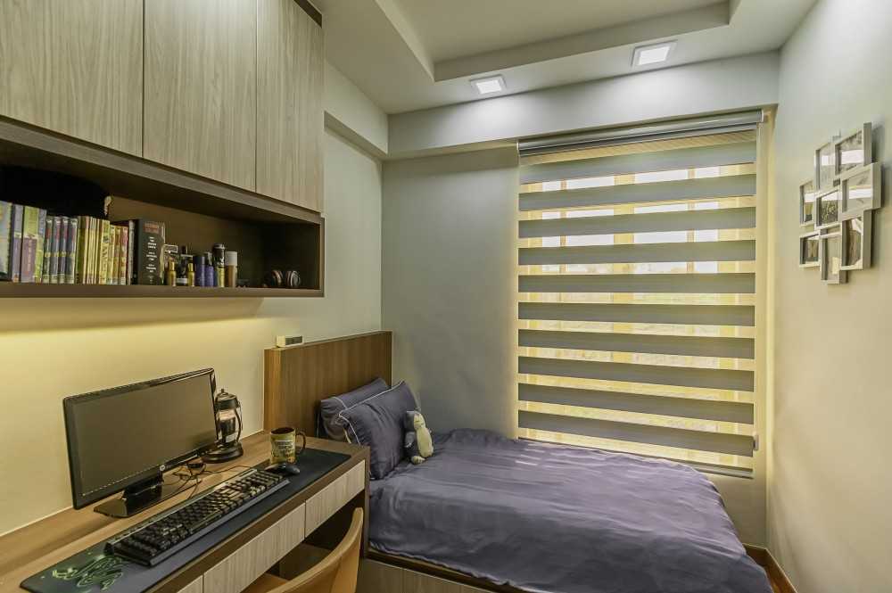 Asian Bedroom with Parquet Floor and Drop Ceiling