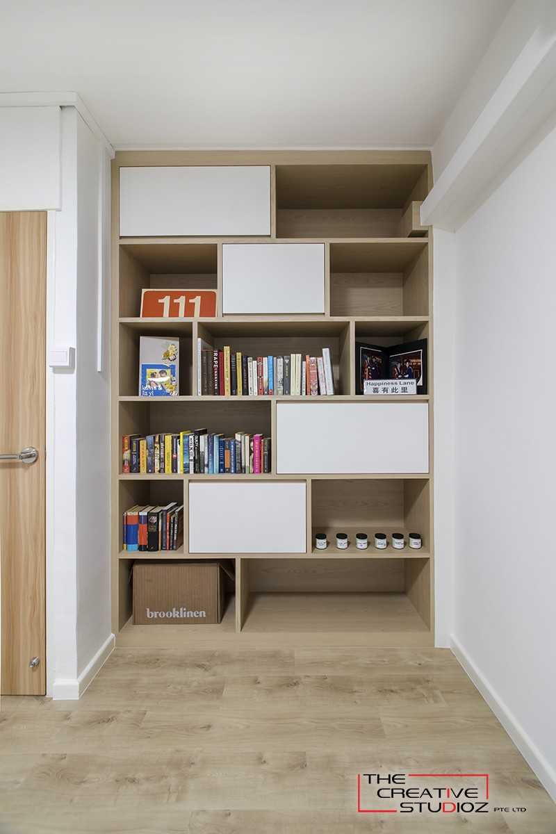 Minimalist Bedroom with Bookshelf and Vinyl Flooring