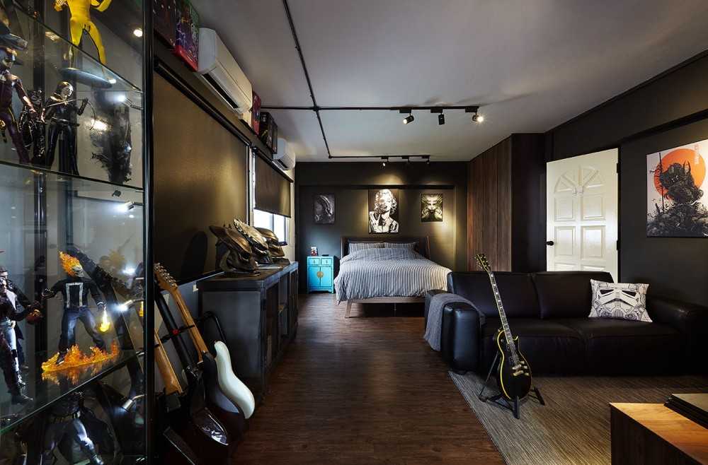 Eclectic Bedroom with Vinyl Flooring and Parquet Floor