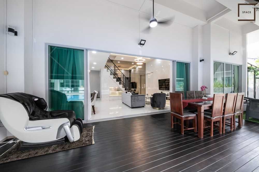 Modern Balcony with Curtain and Outdoor Chairs