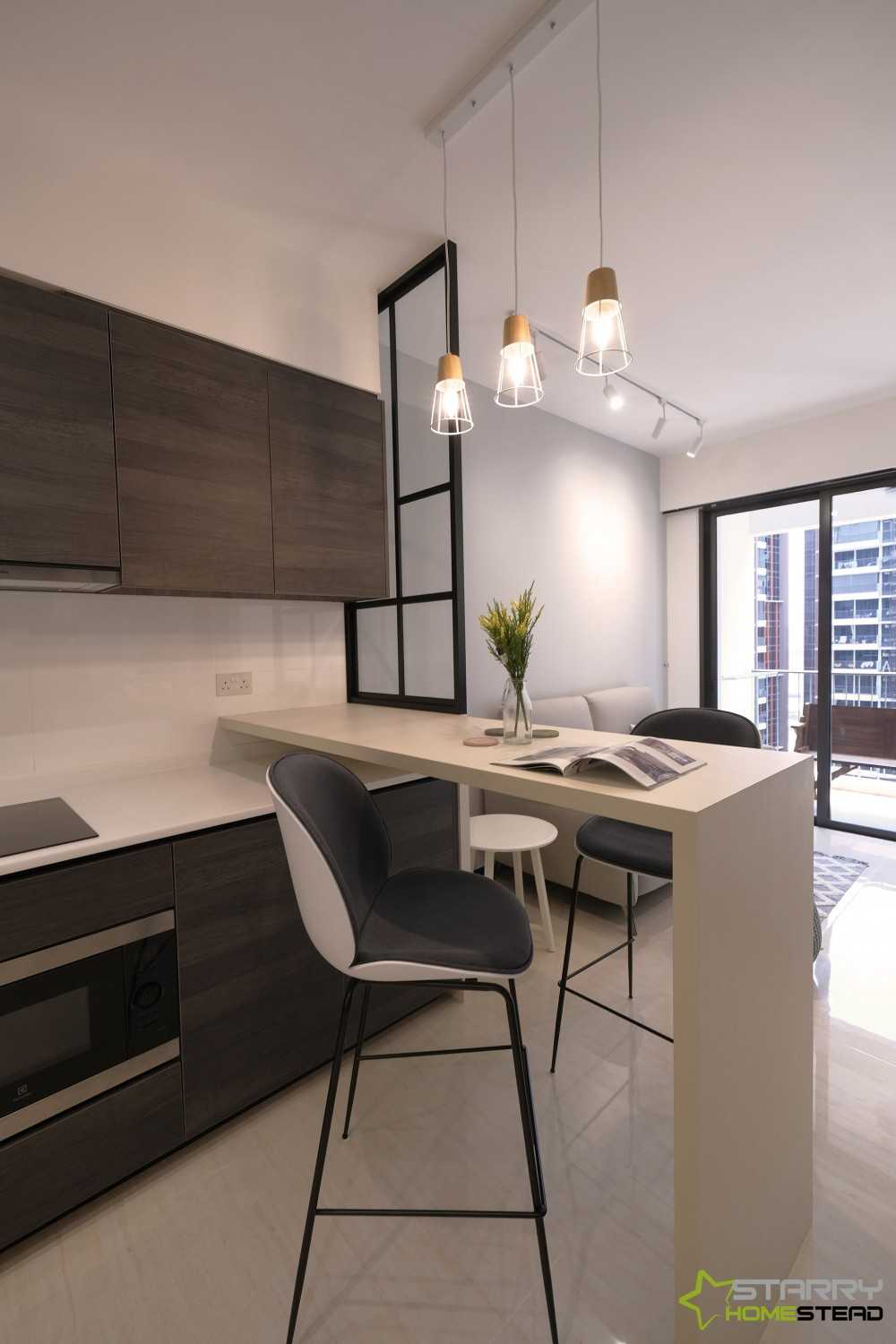 Minimalist Kitchen with Kitchen Accessories and Kitchen Cabinets
