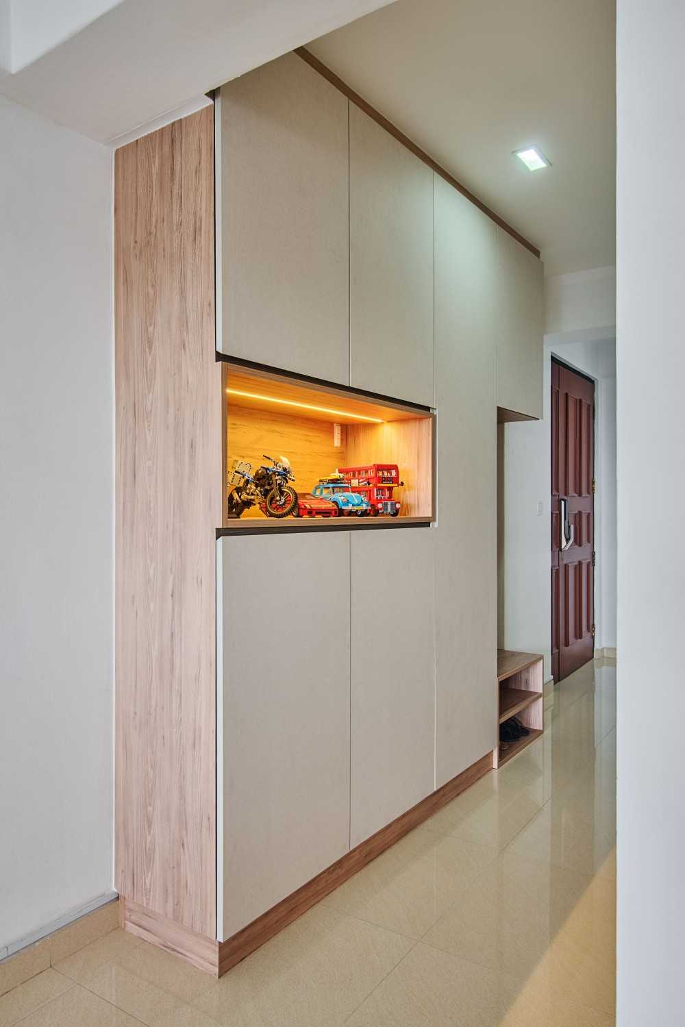 Modern Entryway with Seating Bench and Shoe Rack