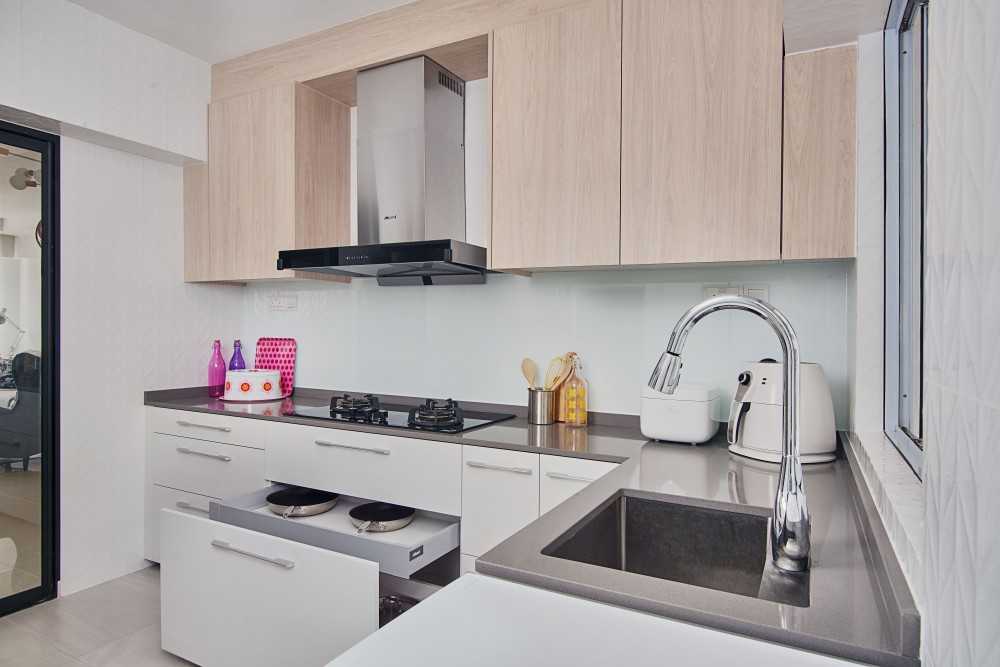 Modern Kitchen with Countertop and Cupboard