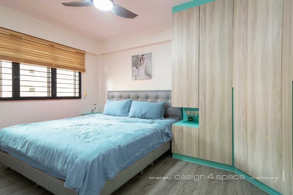 Contemporary Bedroom with Vinyl Flooring and Drop Ceiling