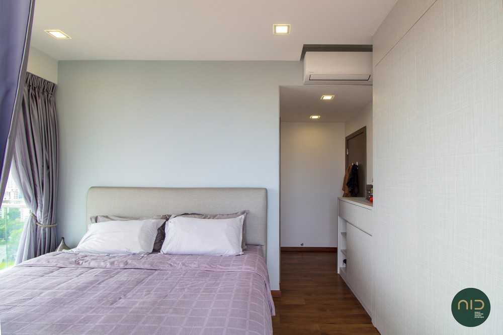 Modern Bedroom with Parquet Floor and Wardrobe