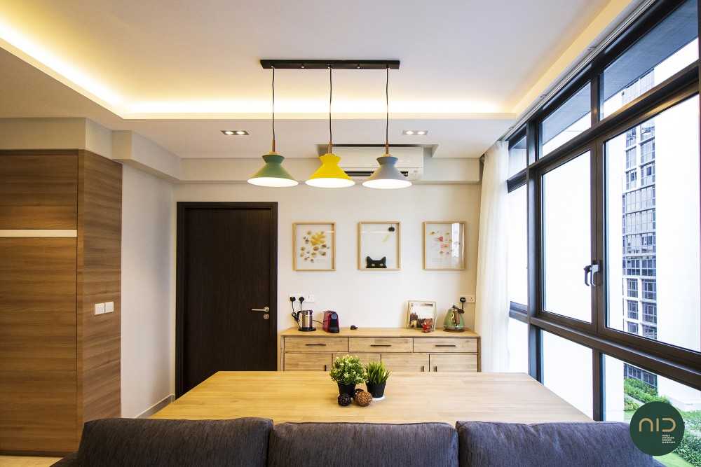 Modern Dining Room with Cove Lighting and Curtain
