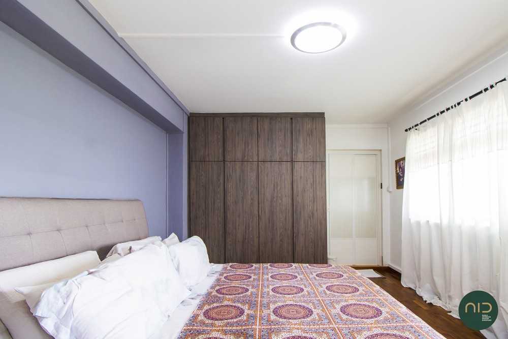 Transitional Bedroom with Ceiling Light and Wardrobe