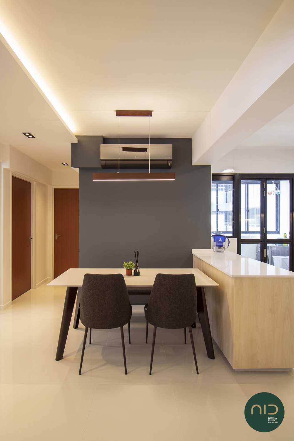 Scandinavian Dining Room with Cove Lighting and Dining Table