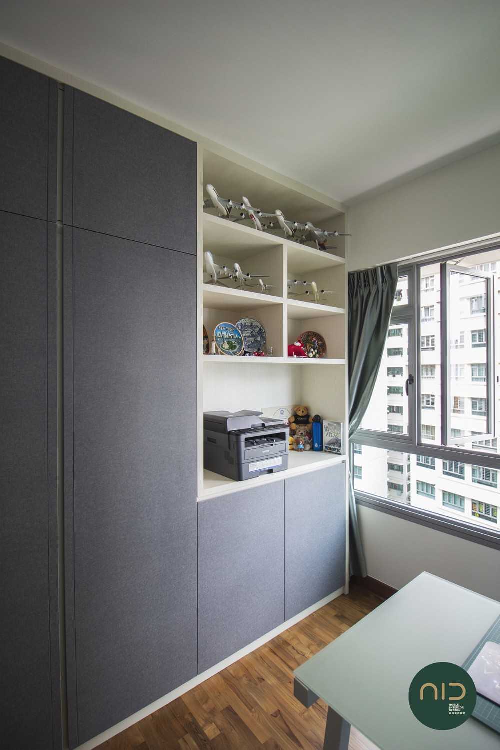 Modern Study with Bookshelf and Parquet Floor