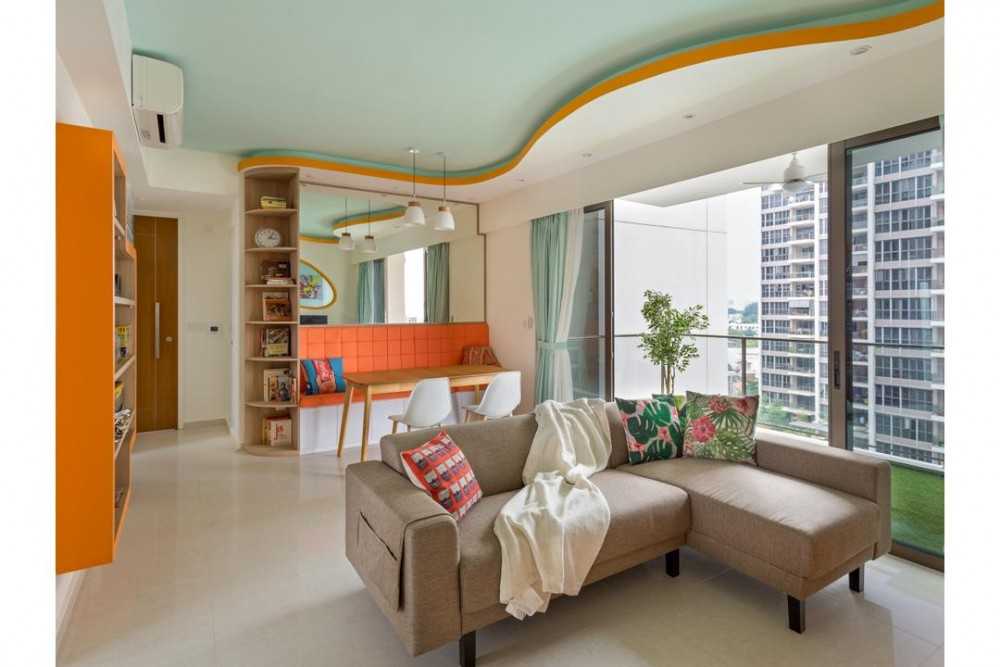 Eclectic Living Room with Bookshelf and Sofa