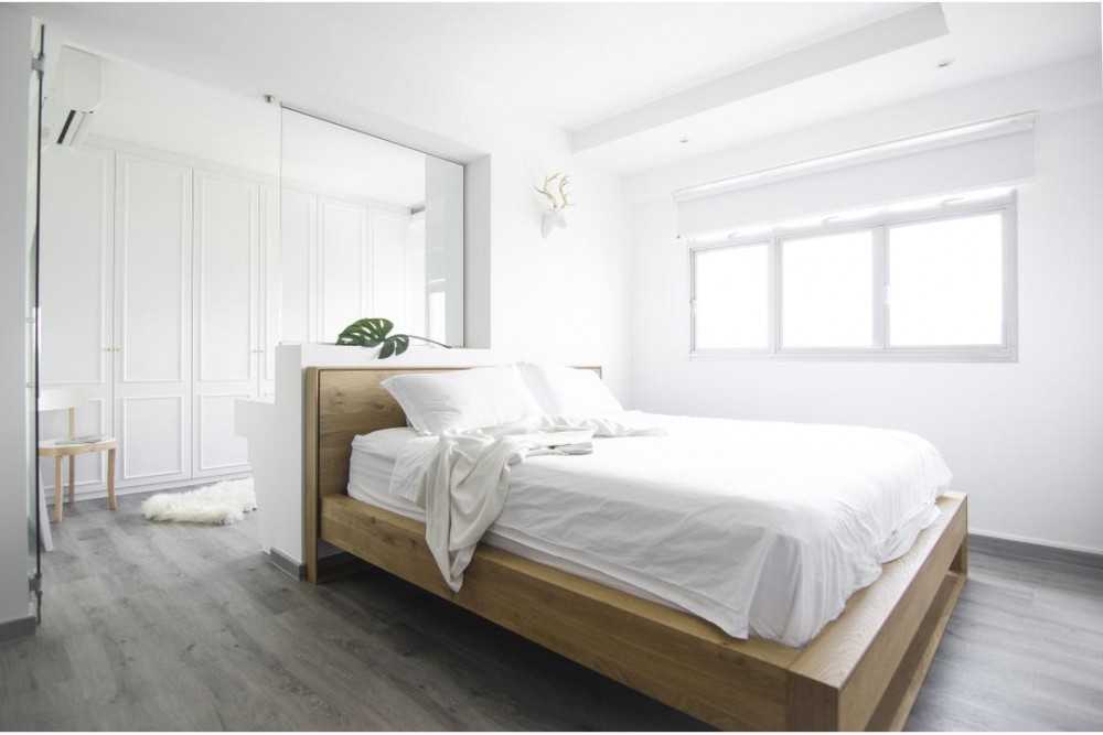 Eclectic Bedroom with Vinyl Flooring and Wardrobe
