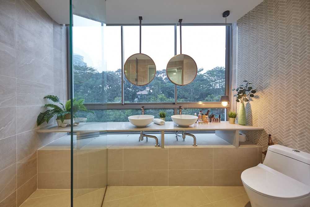 Minimalist Bathroom with Mirror and Bathroom Mirrors