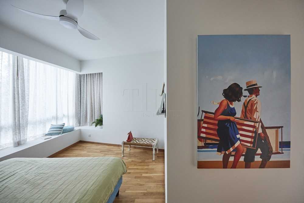 Minimalist Bedroom with Wood Flooring and Bay Window